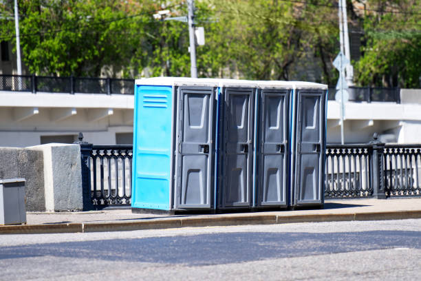 Porta potty delivery and setup in Adel, IA